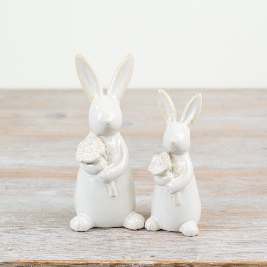 Ceramic Rabbit with Flower - 17cm