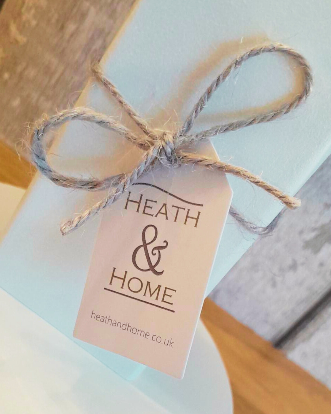 Signature Tree - Small White